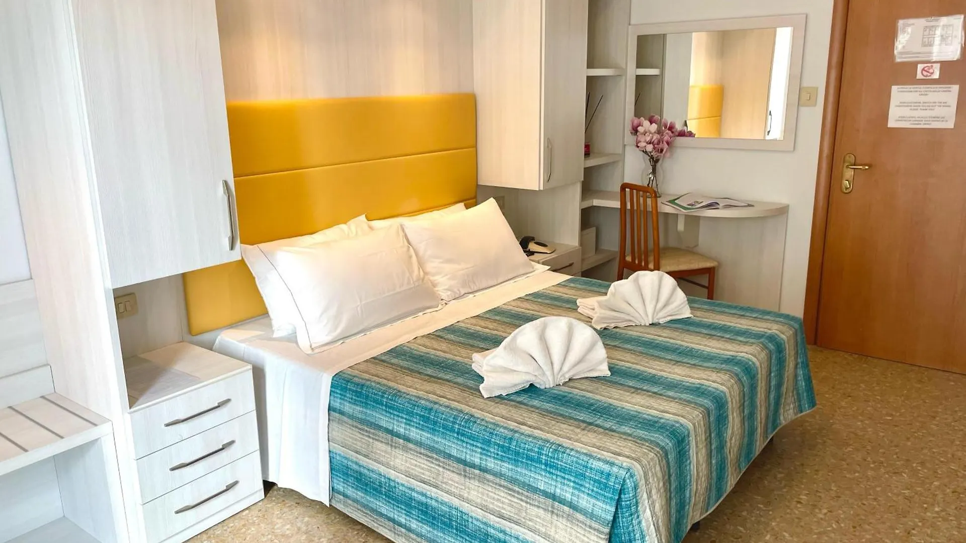Hotel Crystal  Rimini